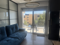 “Moderna, sunčana oaza s pogledom na more: 25 minuta do Poluotoka"