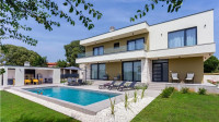 Moderna vila na prodaju Svetvinčenat