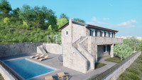 Momjan-autohtona  vila sa otvorenim pogledom
