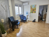 NAJAM, 5-SOBAN URED, MANDALIČINA, 120m2, PARKING, 1600 €