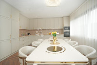 NAJAM FANTASTIČNOG 4-SOBNOG STANA U ROVINJU