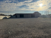 Najam hale skladisnog prostora + parking