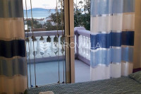 NAJAM, Krk, grad Krk, dvosobni apartman s balkonom i pogledom na more,