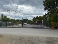 Najam parkinga 1.700 m2 sa skladisnim satorom 150m2 i uredom