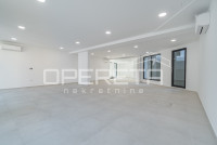 Najam, Poslovna zgrada, Umag, Umag, 112m2