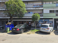 NAJAM Poslovni prostor: Osijek, P. Pejačevića, ulični lokal, 150 m2