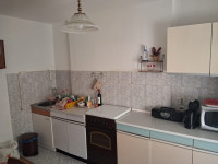 NAJAM Stan: Osijek, Vij. I. Meštrovića, 50.00 m2