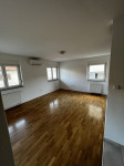 Najam 3 sobni stan Zagreb Srednjaci 60m2 + 38m2 + parking mjesto