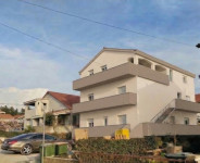 Najam namjestenog stana, smjestaj za 8-32 radnika Zadar