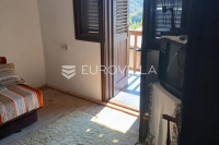 Netretić, Skupica, kuća 92 m2 s prekrasnim pogledom