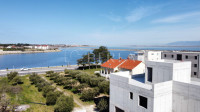 NIN - dvojna kuća s bazenom od 125 m2, 60 m od mora, NOVOGRADNJA!