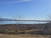 NIN-građevinsko zemljište 822m2 udaljeno 400m od mora