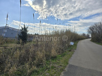 PRIVLAKA - građevinsko zemljište 600 m2