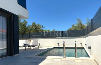 NIN - ZATON, moderna kuća sa bazenom od 124 m2!