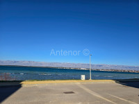 NIN/ŽDRIJAC - 2. red do mora - građevinsko zemljište 648 m2