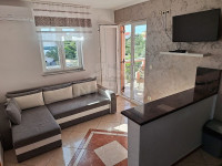Novalja, 2-sobni apartman 44 m2 na II katu