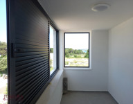 NOVALJA, APARTMAN 108,56 M2 PRODAJA, VRT, NOVO, LOKACIJA, POGLED!!!