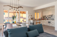 Novigrad, okolica, kuća 146 m2 sa bazenom za najam