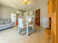 Novigrad, prizemlje 71 m2, 300m od mora