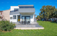 NOVOGRADNJA 2022. – MODERNA KUĆA 160 m², 995 m² PARCELA, 1 KM OD MORA