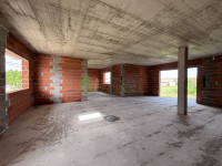 Novogradnja 93 m² | 4 sobe | Mirna lokacija - TURČIN
