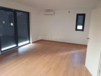 NOVOGRADNJA MIRNA LOKACIJA DVOSOBNI STAN