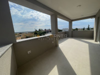 NOVOGRADNJA - okolica Pule, Penthouse 103m2 na 1. katu