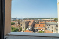 Novogradnja Pula centar - 57 m2, 2S+DB, 3. kat B06