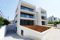 Novogradnja | Stan, garaža i Rovinj. Sve na pravoj adresi.