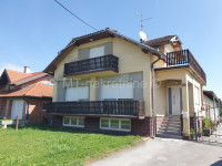 Obiteljska kuća, Brezovac