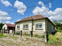 OBITELJSKA KUĆA PRIZEMNICA, SA GARAŽOM, GORICA