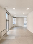 ODLIČAN NOVOUREĐEN ULIČNI LOKAL - 118 M2
