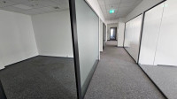 Odličan uredski prostor 430 m2 u poslovnoj zgradi