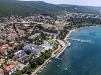 PUNAT - GRAĐEVINSKO ŽEMILJIŠTE SA POGLEDOM NA MORE!