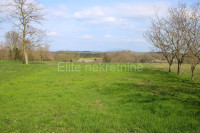 Okolica Heki - građevinsko zemljište s pogledom na Učku,1975m2!