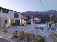 Okolica Opatije - luksuzna mediteranska vila s grijanim bazenom i vrto