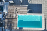 Opatija, centar, atraktivan trosoban stan 105 m² u novogradnji s pogle