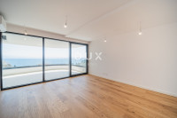 Opatija, centar, garsonijera, 48,26 m2, terasa 16 m2