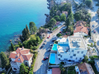 OPATIJA, CENTAR - penthouse drugi red do mora u jednoj od najboljih zg