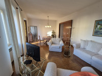 OPATIJA, centar, prodaja etaže kuće, 73 m2, dodatni objekt sa stanom,