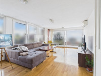 OPATIJA, CENTAR - Raskošan 3S+DB stan u villi, 205 m2