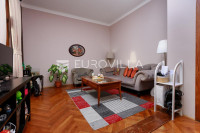 Opatija, centar, trosoban stan 90 m², panormaski pogled na more