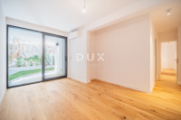 Opatija, centar, četverosobni stan, 172,31 m2, vrtna terasa