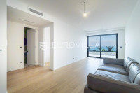 Opatija, dvosoban stan s pogledom na cijeli Kvarner, 56,84 m²