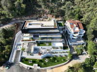 OPATIJA -EKSKLUZIVNI DVOETAŽNI STAN U URBANOJ VILI SA POGLEDOM NA MORE