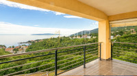 Opatija, Ičići, 93.53m2, 2s+db, panoramski pogled na more