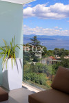 Opatija, Ičići, centar, trosobni stan, 128 m2, terasa, okućnica