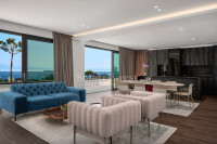 OPATIJA, luksuzan penthouse 3S+DB, s krovnim bazenom i pogledom na mor