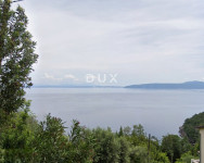 Opatija, Medveja, građevinsko zemljište 6100m2, stara kuća 250m2, pogl