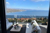 Opatija, prekrasan penthause 228 m² s besprijekornim pogledom